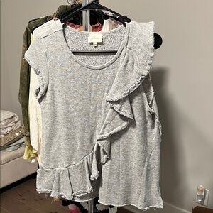 Anthropologie Deletta Heather Gray Ruffle Sleeve shirt size S